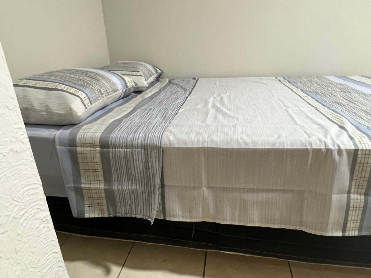 Apartamento 4 Quartos Av Beira Mar Nº 36 - Edif Canto Nobre - Guarapari Es Esterno foto